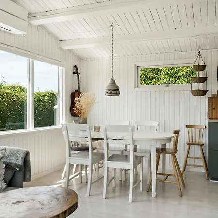 Family On Eno Offers Idyllic Island Life * Karrebæksminde
